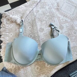 Warners light blue bra 
Elegant Women's Bra in Light Blue